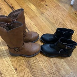 Bundle set of two boots